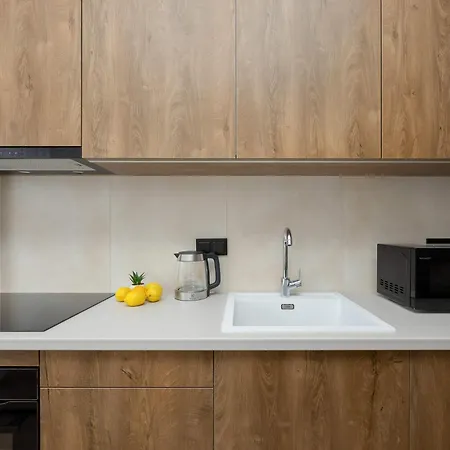 Apartment Towarowa Towers Comfortable With Air Conditioning Ideal For Remote Work By Renters *